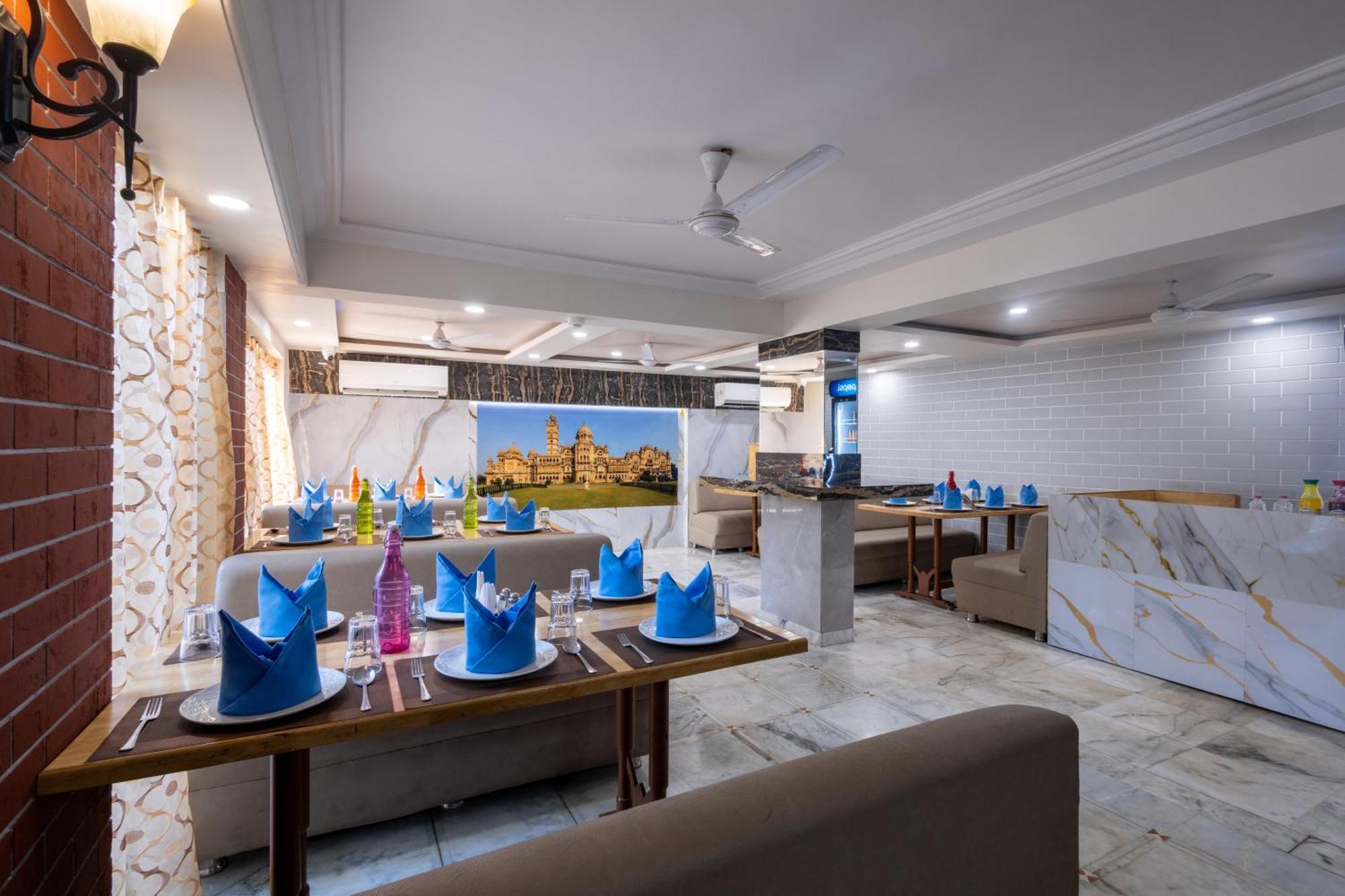 Alba Premier, Vadodara Bagian luar foto